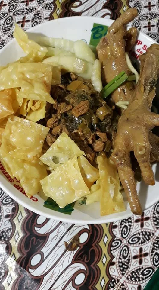 MIE AYAM CEKER